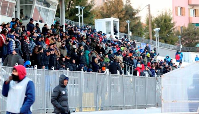 Καλλονή: «Αν τιμωρηθούμε, θα κινηθούμε νομικά κατά του οπαδού που πέταξε το ποτήρι»