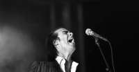 Το τραγούδι του Nick Cave για την Αθήνα της εξαθλίωσης